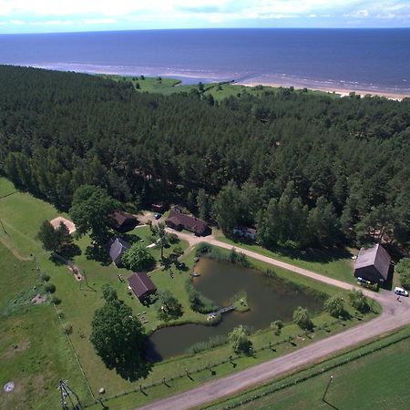 Vejavas Svētciems Exteriör bild
